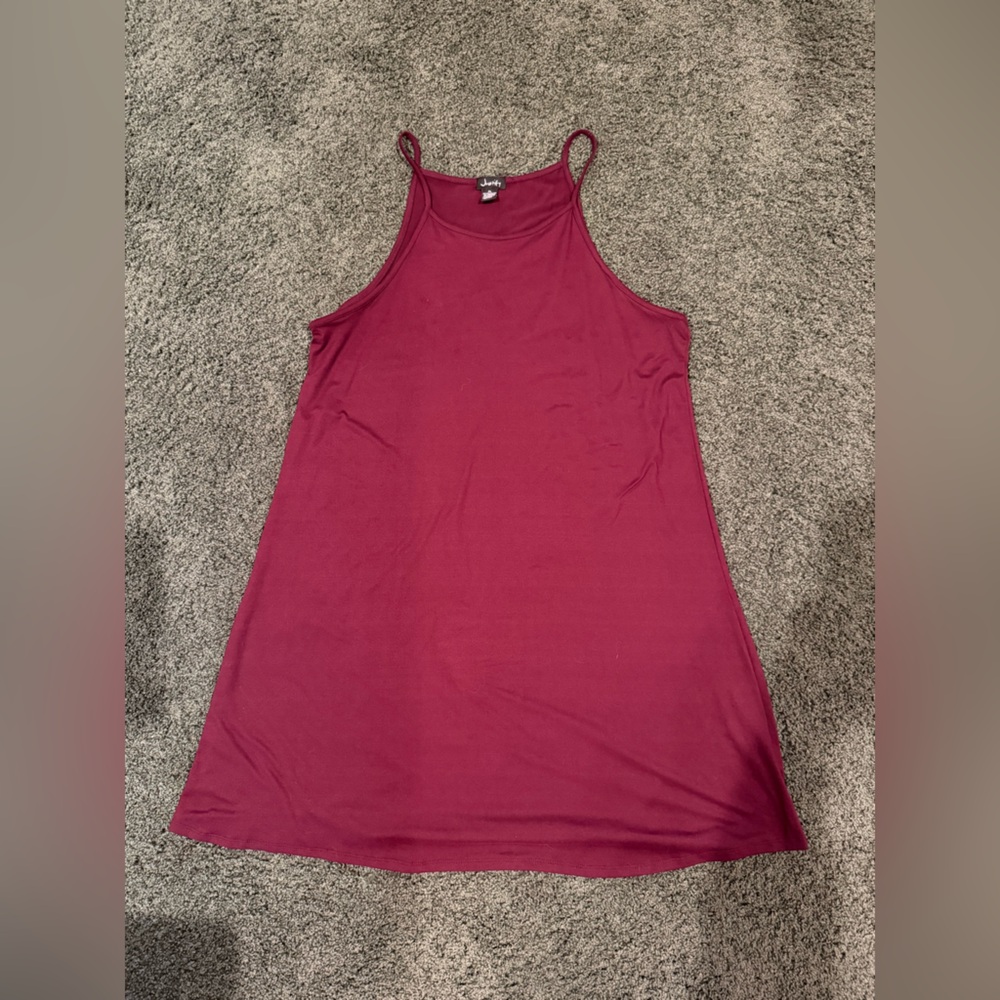 Justify Burgundy Midi Dress